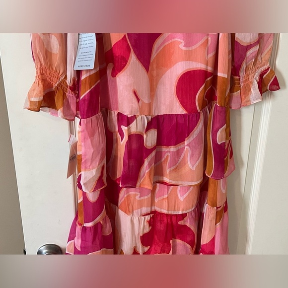 Donna Morgan Long Sleeve Ruffle Tier Print Chiffon Maxi Dress Size 2 - Picture 8 of 15